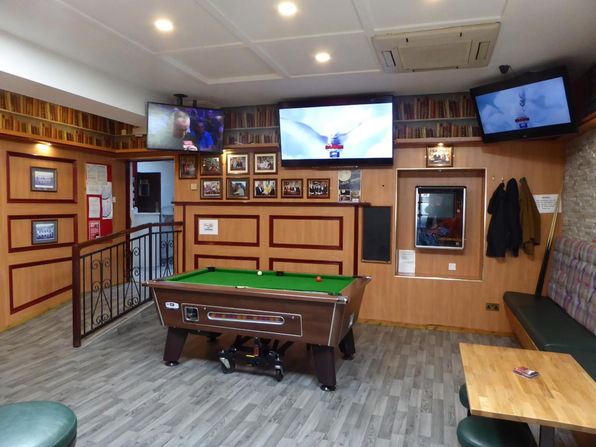The Red Lion Tavern Fochabers Exteriér fotografie